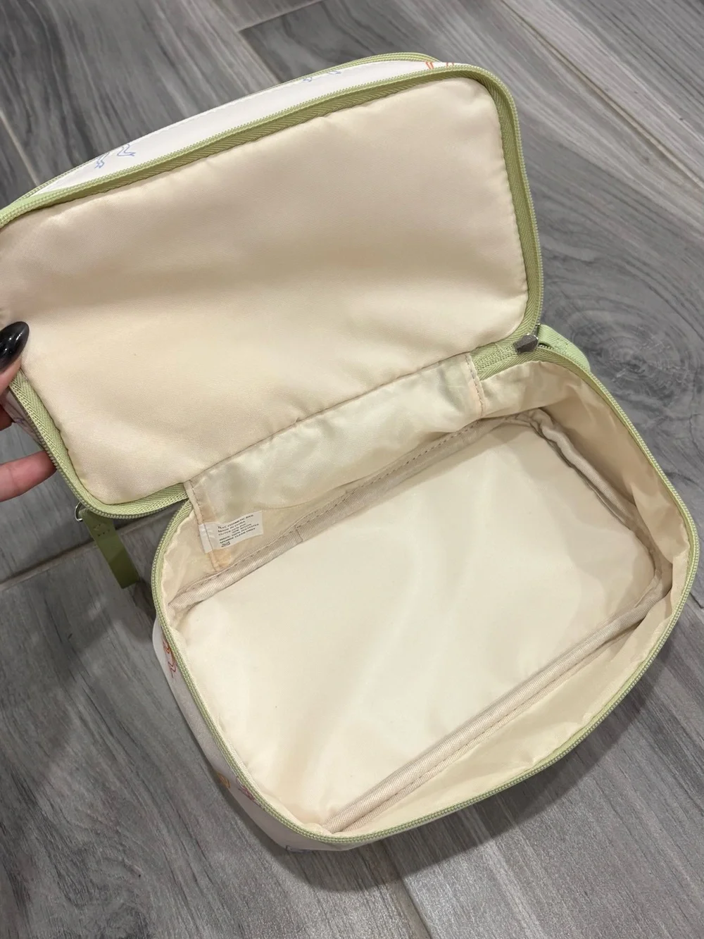 Tender love + carry makeup bag